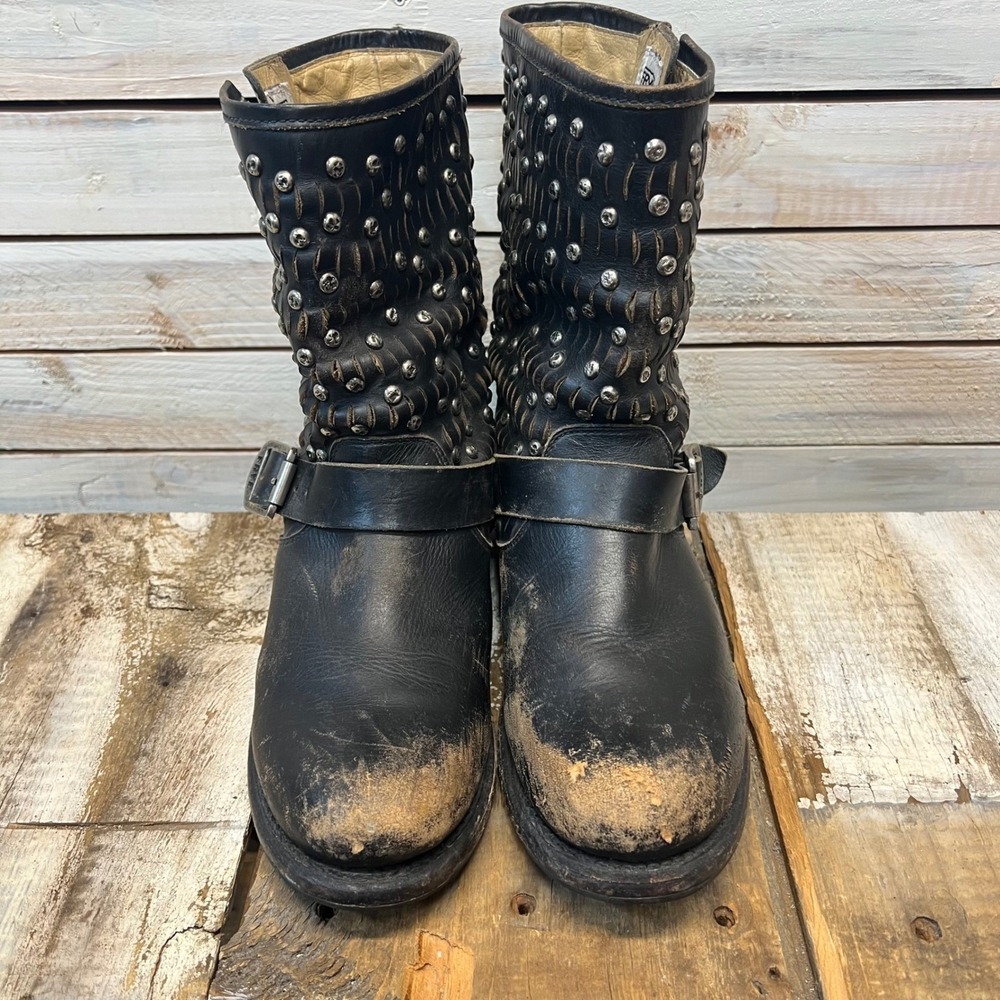 Frye Black Leather Jenna Studded Moto Engineer Biker Boots Size 8
